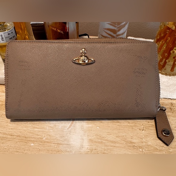 Vivienne Westwood Handbags - Vivienne Westwood Beige Wallet with Gold Logo